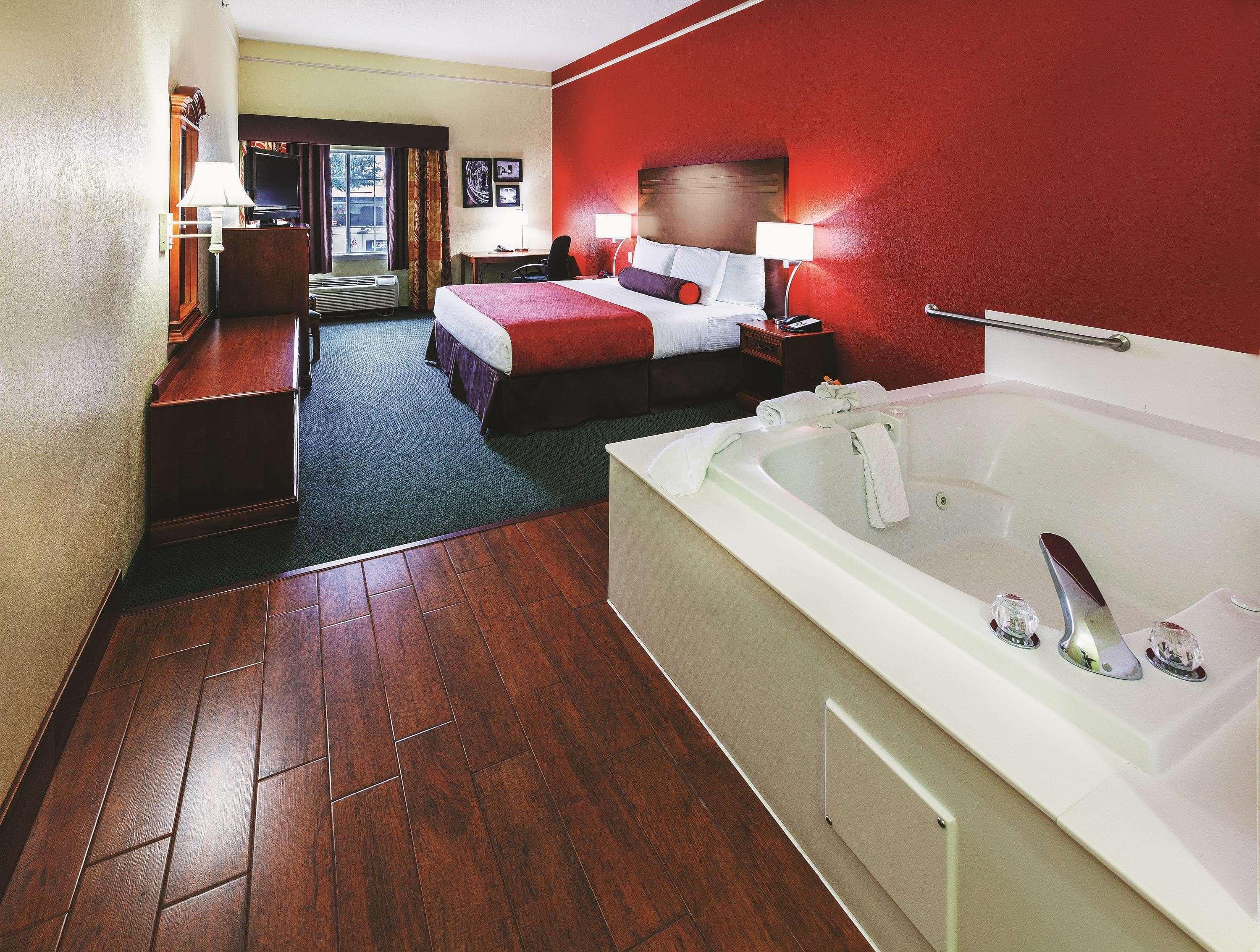 La Quinta By Wyndham Weatherford Bagian luar foto