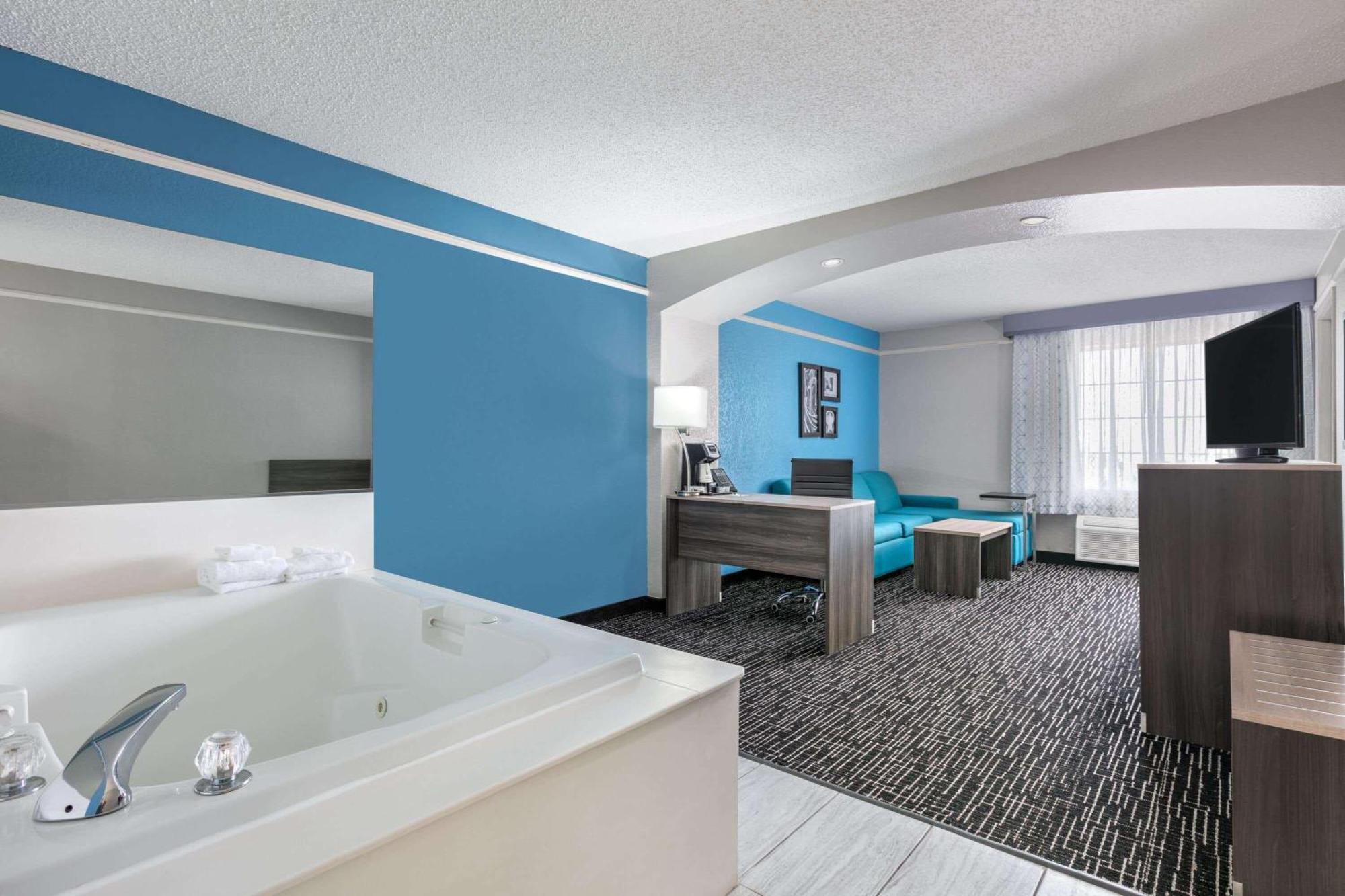 La Quinta By Wyndham Weatherford Bagian luar foto
