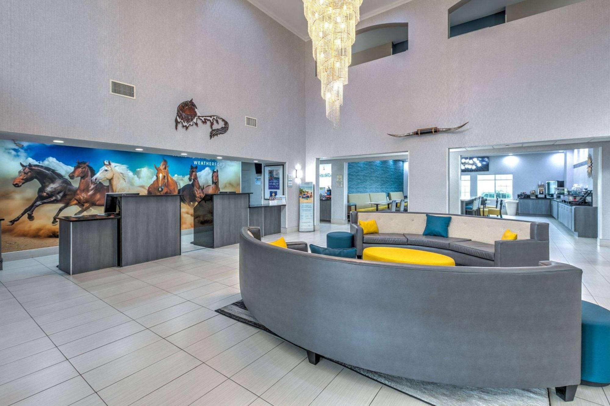 La Quinta By Wyndham Weatherford Bagian luar foto