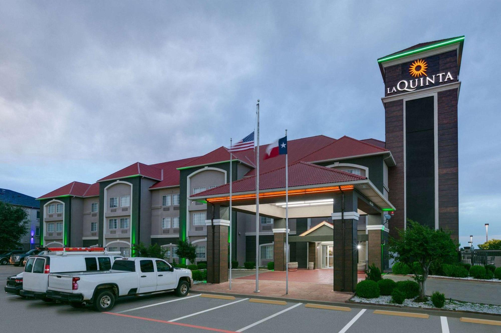 La Quinta By Wyndham Weatherford Bagian luar foto